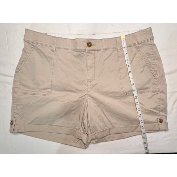 Lane Bryant Women's Beige Cotton/Spandex Shorts Size 16 With Button & Zipper - Picture 2 of 3